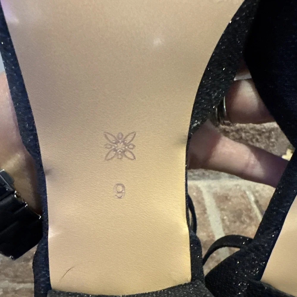 BCBGeneration Rola Shimmery Block Heel Pump Women's Black Size 9M #502
